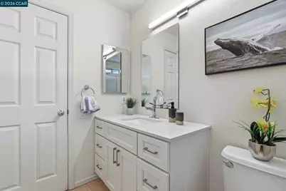 95 Seagull Dr, Richmond, CA 94804 - Photo 32