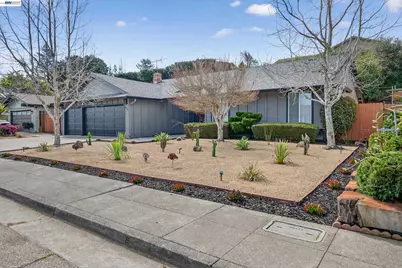 5170 Saddle Brook Dr, Oakland, CA 94619 - Photo 24