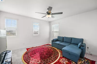 9620 Mason Trails Rd, Roseville, CA 95747 - Photo 12