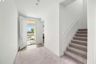 9620 Mason Trails Rd, Roseville, CA 95747 - Photo 10