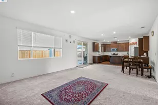 9620 Mason Trails Rd, Roseville, CA 95747 - Photo 8