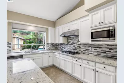 2166 Shadow Ridge Way, San Jose, CA 95138 - Photo 12