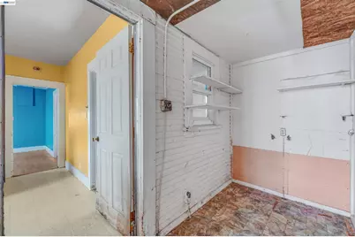 1061 71st Ave, Oakland, CA 94621 - Photo 16