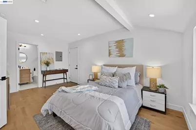 792 8th Ave, Redwood City, CA 94063 - Photo 12