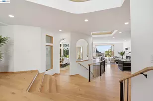 1024 Grizzly Peak Blvd, Berkeley, CA 94708 - Photo 10