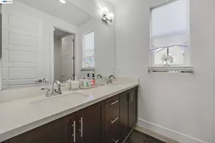 7228 Carneros Ln, Dublin, CA 94568 - Photo 20