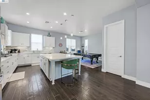 7228 Carneros Ln, Dublin, CA 94568 - Photo 12