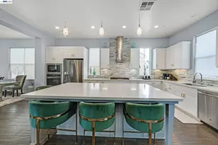 7228 Carneros Ln, Dublin, CA 94568 - Photo 12