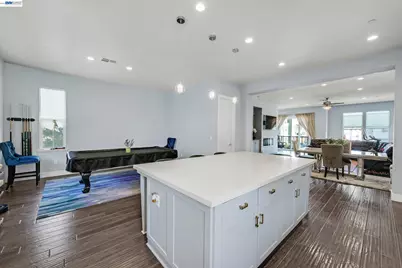 7228 Carneros Ln, Dublin, CA 94568 - Photo 14