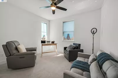 7228 Carneros Ln, Dublin, CA 94568 - Photo 26