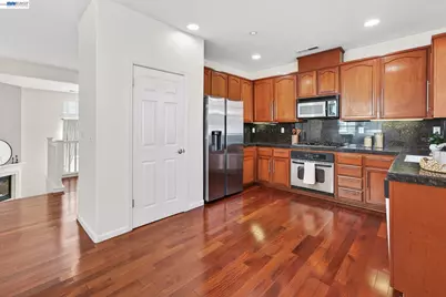 3554 Shadowbrook Ter, Fremont, CA 94536 - Photo 12