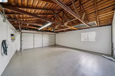 5969 Rincon Dr, Oakland, CA 94611 - Photo 42