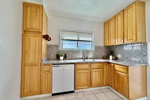 1541 152nd Ave, Ashland, CA 94578 - Photo 18