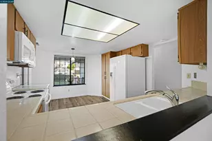 237 Starboard Dr, Vallejo, CA 94590 - Photo 12