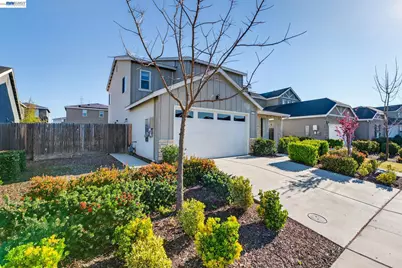 2419 Gabriel Dr, Merced, CA 95340 - Photo 2