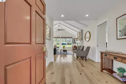 1450 Finley Rd, Pleasanton, CA 94588 - Photo 10