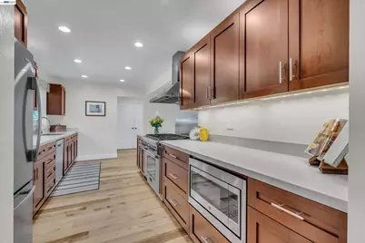 1450 Finley Rd, Pleasanton, CA 94588 - Photo 14