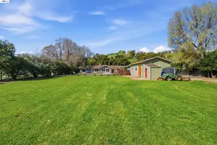 1450 Finley Rd, Pleasanton, CA 94588 - Photo 26