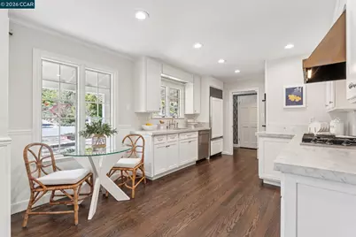 19 Eastwood Dr, Orinda, CA 94563 - Photo 14