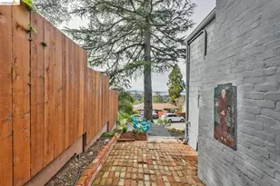 24 Cabrillo Pl, Oakland, CA 94611 - Photo 50