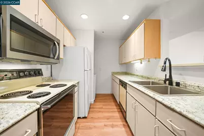 1430 Bel Air Dr #103, Concord, CA 94521 - Photo 6