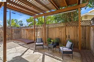 399 Bundy Ave, San Jose, CA 95117 - Photo 32