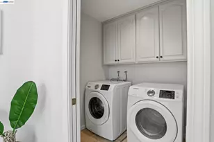 399 Bundy Ave, San Jose, CA 95117 - Photo 26