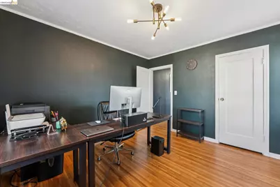 6019 Brann St, Oakland, CA 94605 - Photo 24