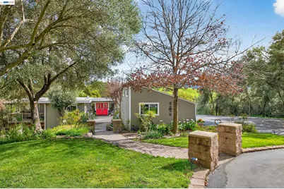 10700 Foothill Rd, Sunol, CA 94586 - Photo 2