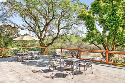 10700 Foothill Rd, Sunol, CA 94586 - Photo 48