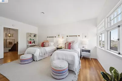 1122 Bay Street, Alameda, CA 94501 - Photo 48