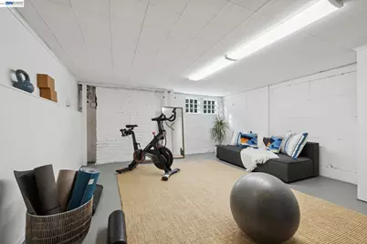 1122 Bay Street, Alameda, CA 94501 - Photo 54