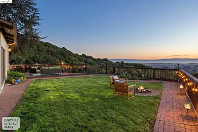 11448 Lochard St, Oakland, CA 94605 - Photo 10