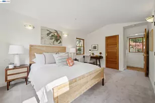 942 Aquarius Way, Oakland, CA 94611 - Photo 46