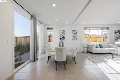 2891 Reyva Dhillon Ln, Tracy, CA 95377 - Photo 6