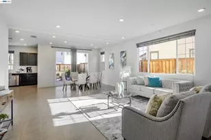 2891 Reyva Dhillon Ln, Tracy, CA 95377 - Photo 4