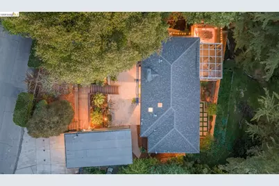 6272 Clive Avenue, Oakland, CA 94611 - Photo 52