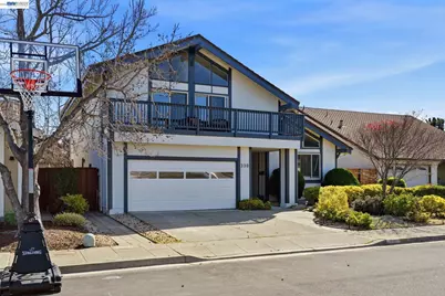 330 Tampa Ct, Foster City, CA 94404 - Photo 2