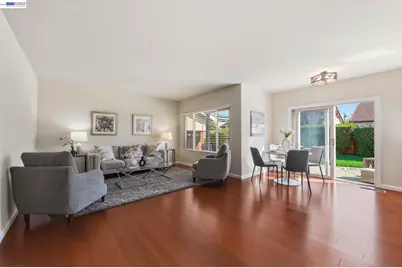 330 Tampa Ct, Foster City, CA 94404 - Photo 12