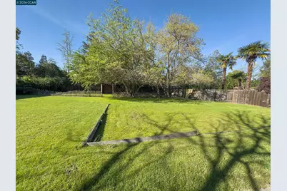 4130 Storey Ln, Concord, CA 94518 - Photo 14