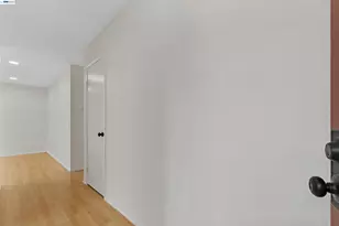 2575 Easton Way, San Jose, CA 95133 - Photo 8