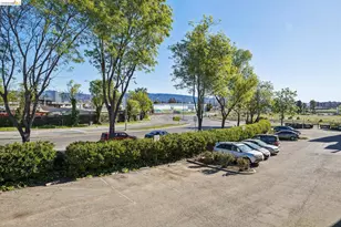 5 Embarcadero, Oakland, CA 94607 - Photo 32