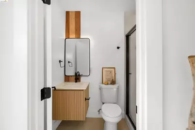 3654 39th Ave, Oakland, CA 94619 - Photo 24