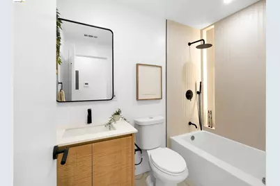 3654 39th Ave, Oakland, CA 94619 - Photo 14