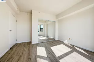 989 Webster St, Oakland, CA 94601 - Photo 20