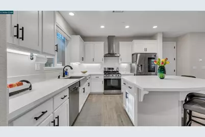 3025 Aragon Dr, Pittsburg, CA 94565 - Photo 14