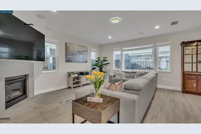 3025 Aragon Dr, Pittsburg, CA 94565 - Photo 10