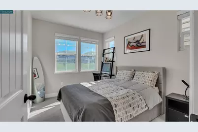 3025 Aragon Dr, Pittsburg, CA 94565 - Photo 8