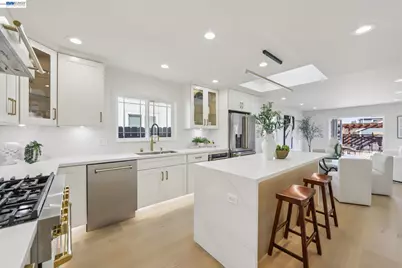 725 Alameda De Las Pulgas, San Mateo, CA 94601 - Photo 16