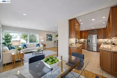 17676 Garland Ct, Castro Valley, CA 94546 - Photo 6